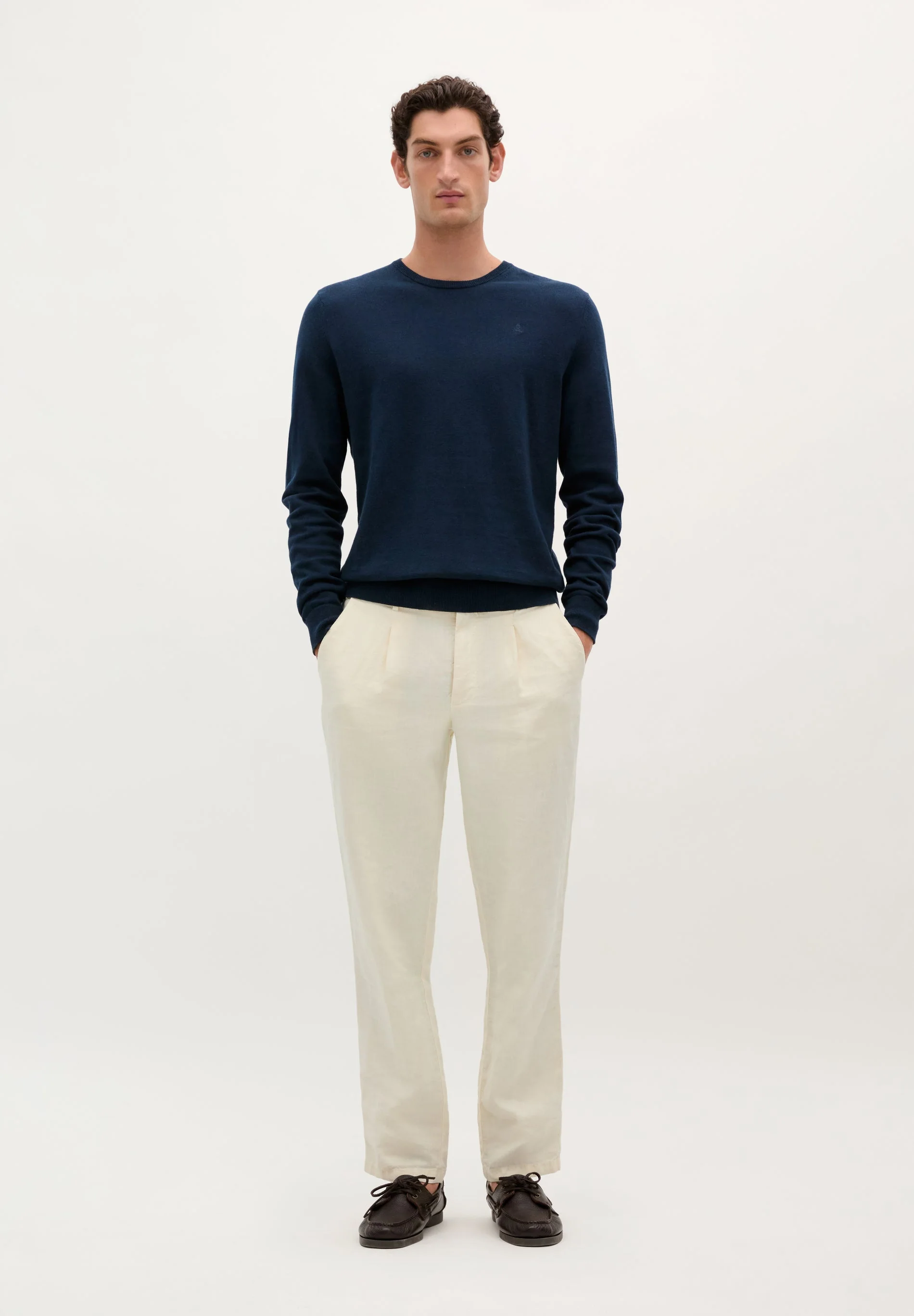 ROUND NECK SWEATER WITH SKULL - Image 2