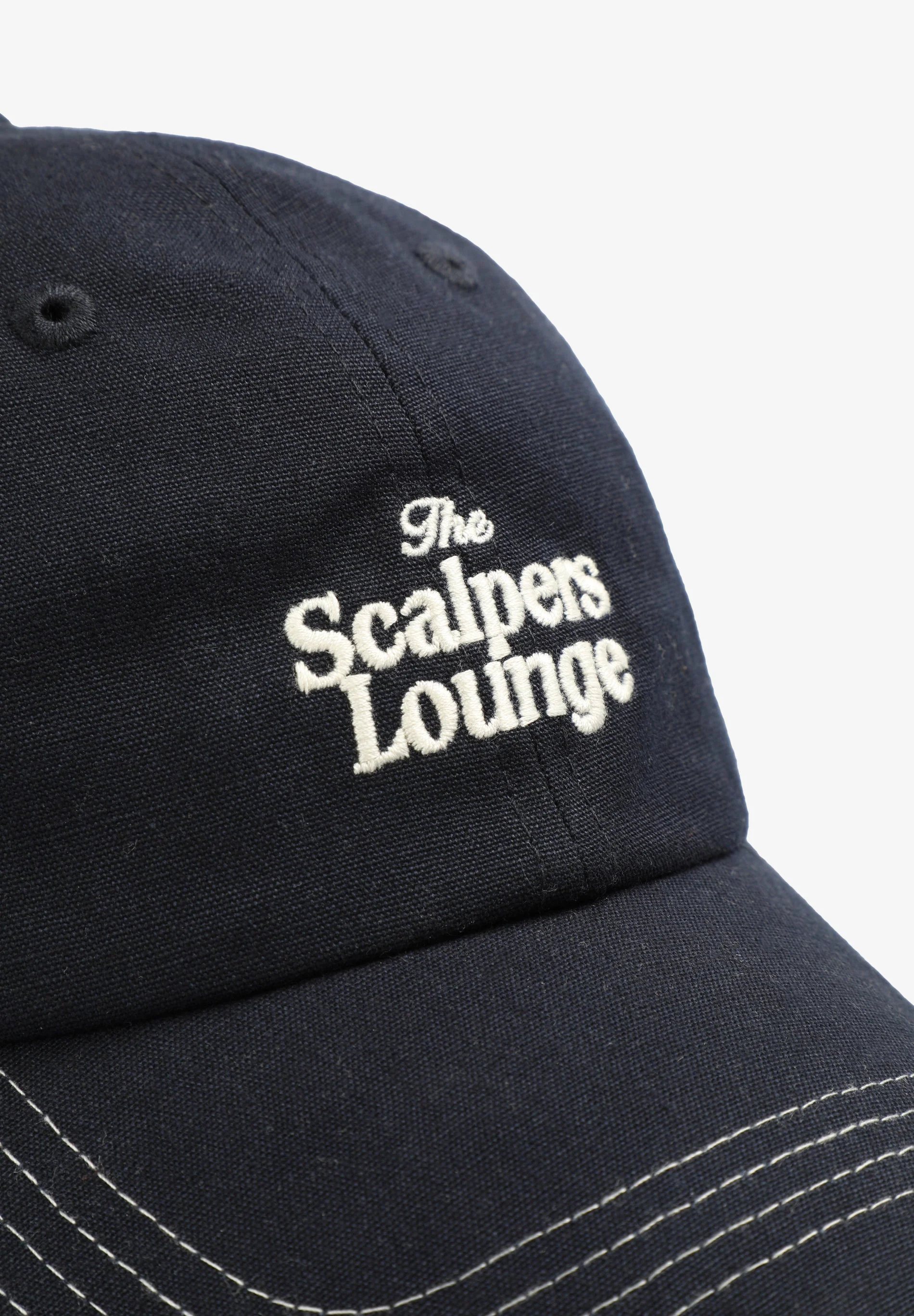 CAP WITH CONTRAST EMBROIDERY - Image 3