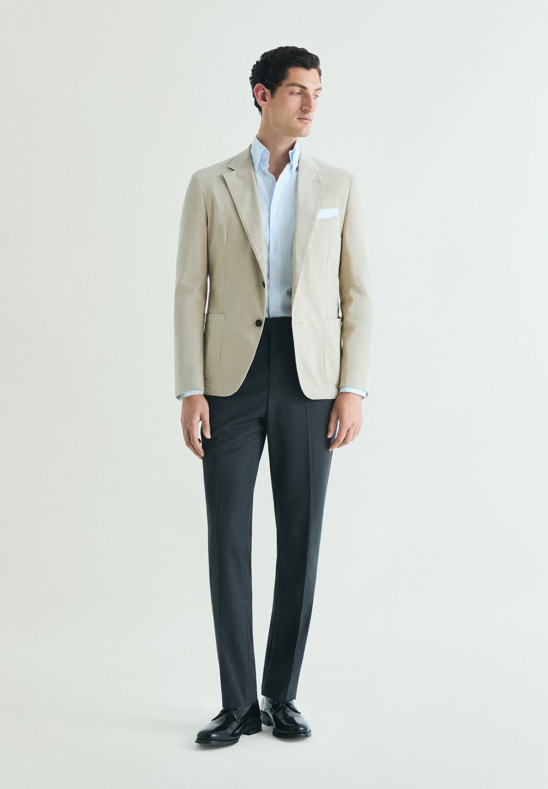 BLAZER ENTALLADA BOLSILLOS - Image 2