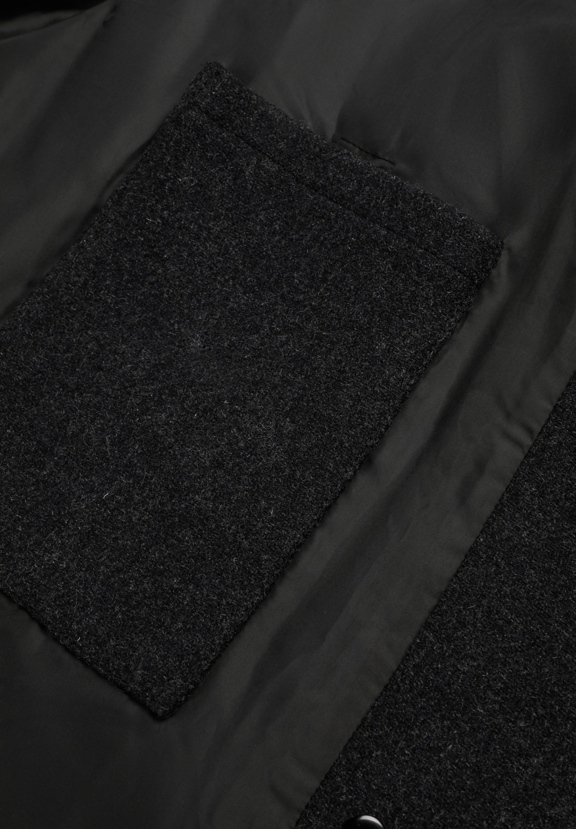 DOUBLE-BREASTED WOOL COAT - Image 10