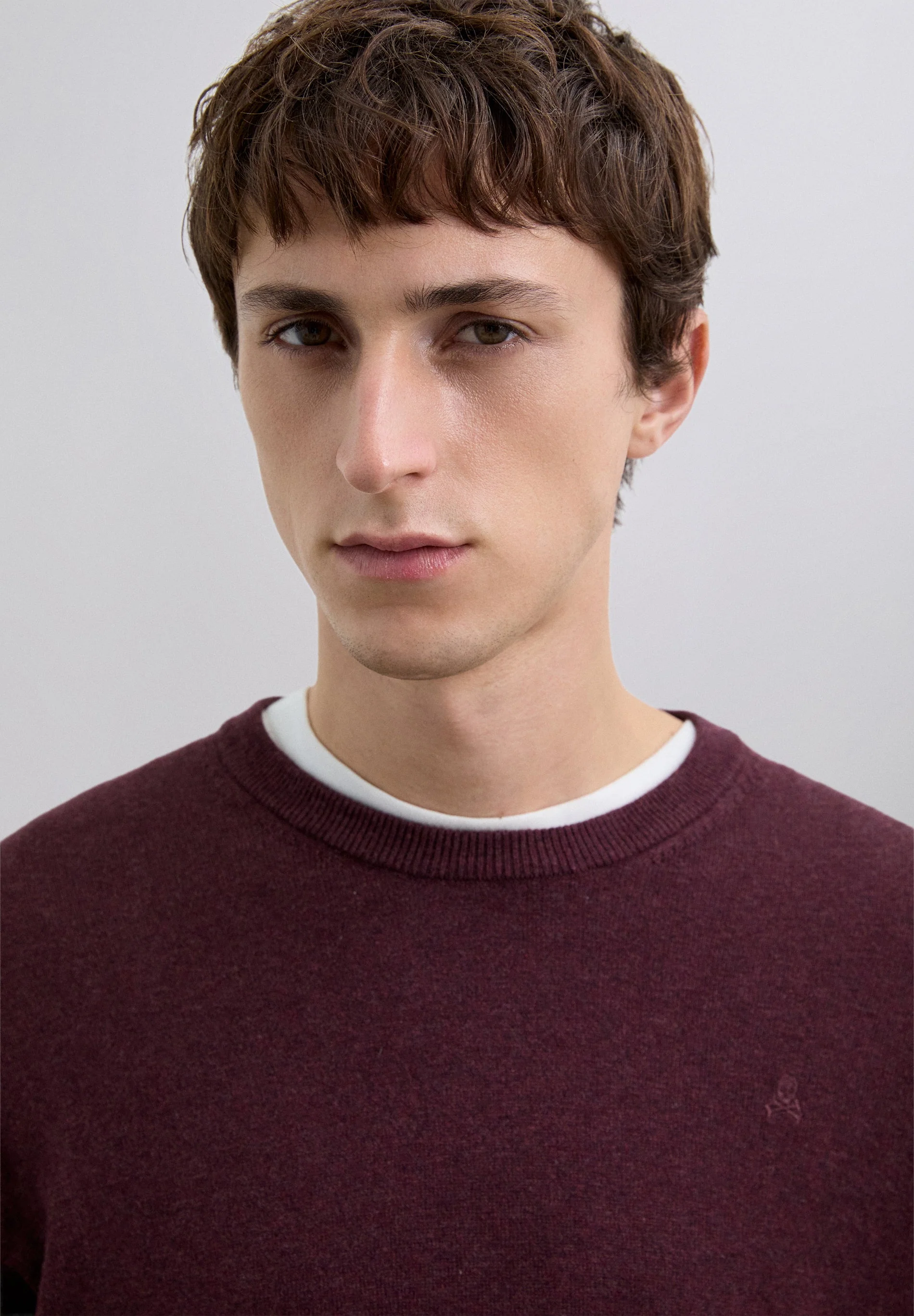 SWEATER WITH EMBROIDERED SKULL - Image 3