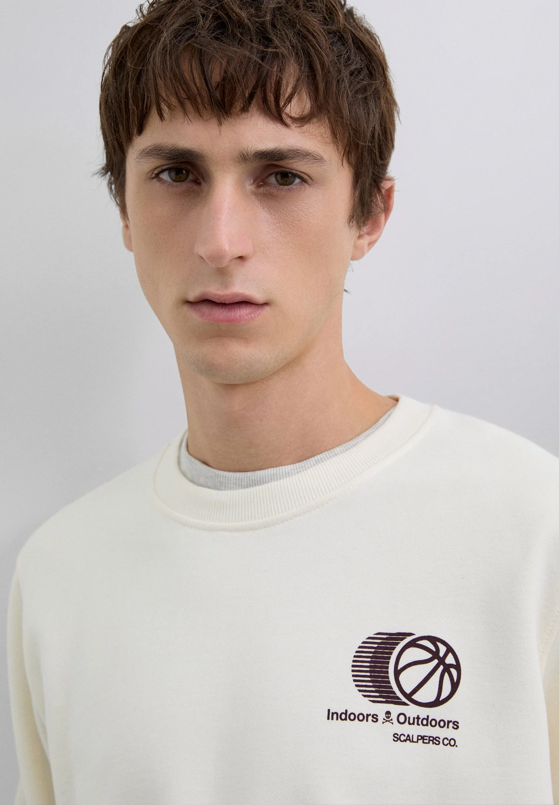 CREW NECK REGULAR FIT SWEATSHIRT - Image 3