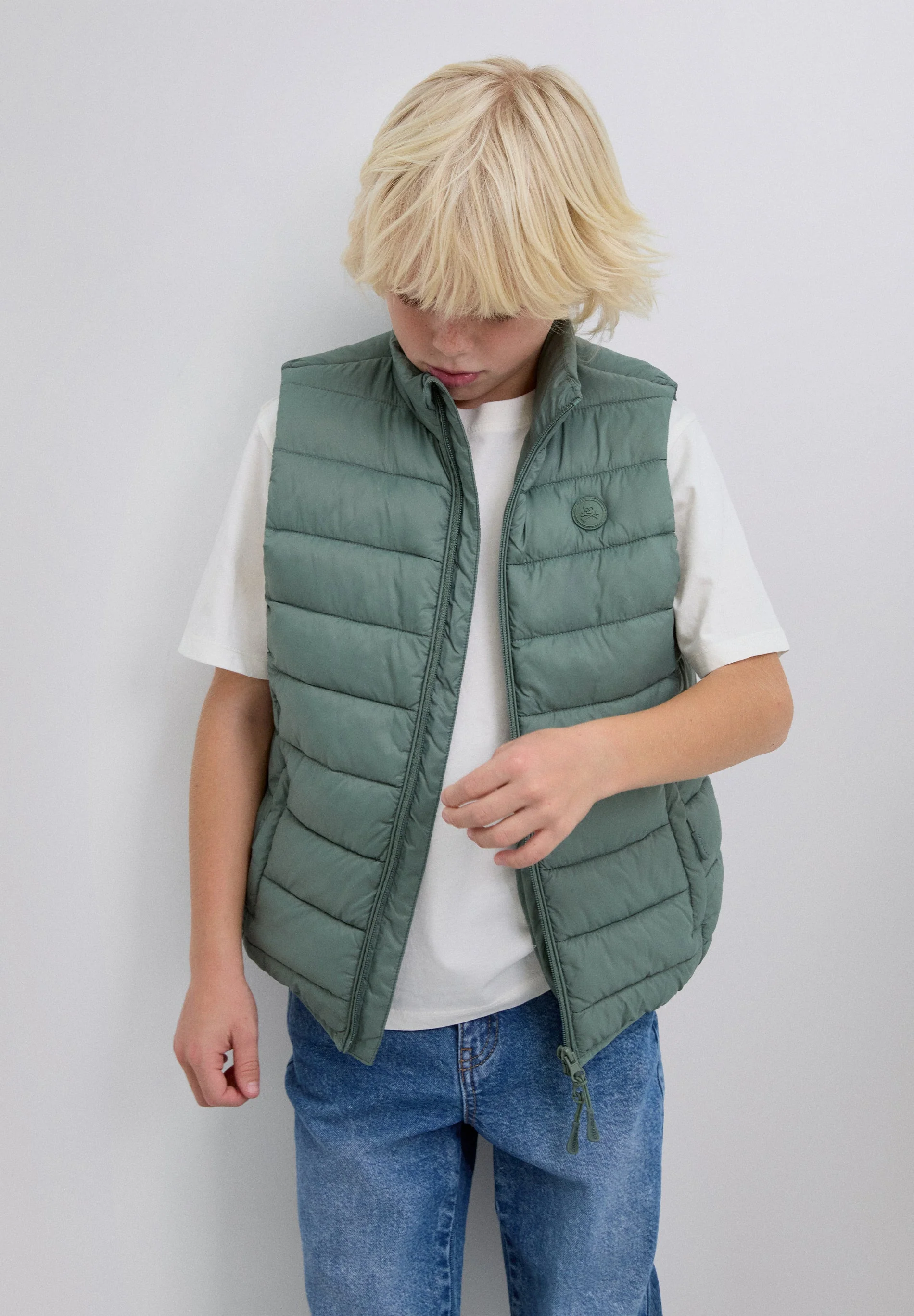 PUFFER VEST WITH SKULL - Image 2
