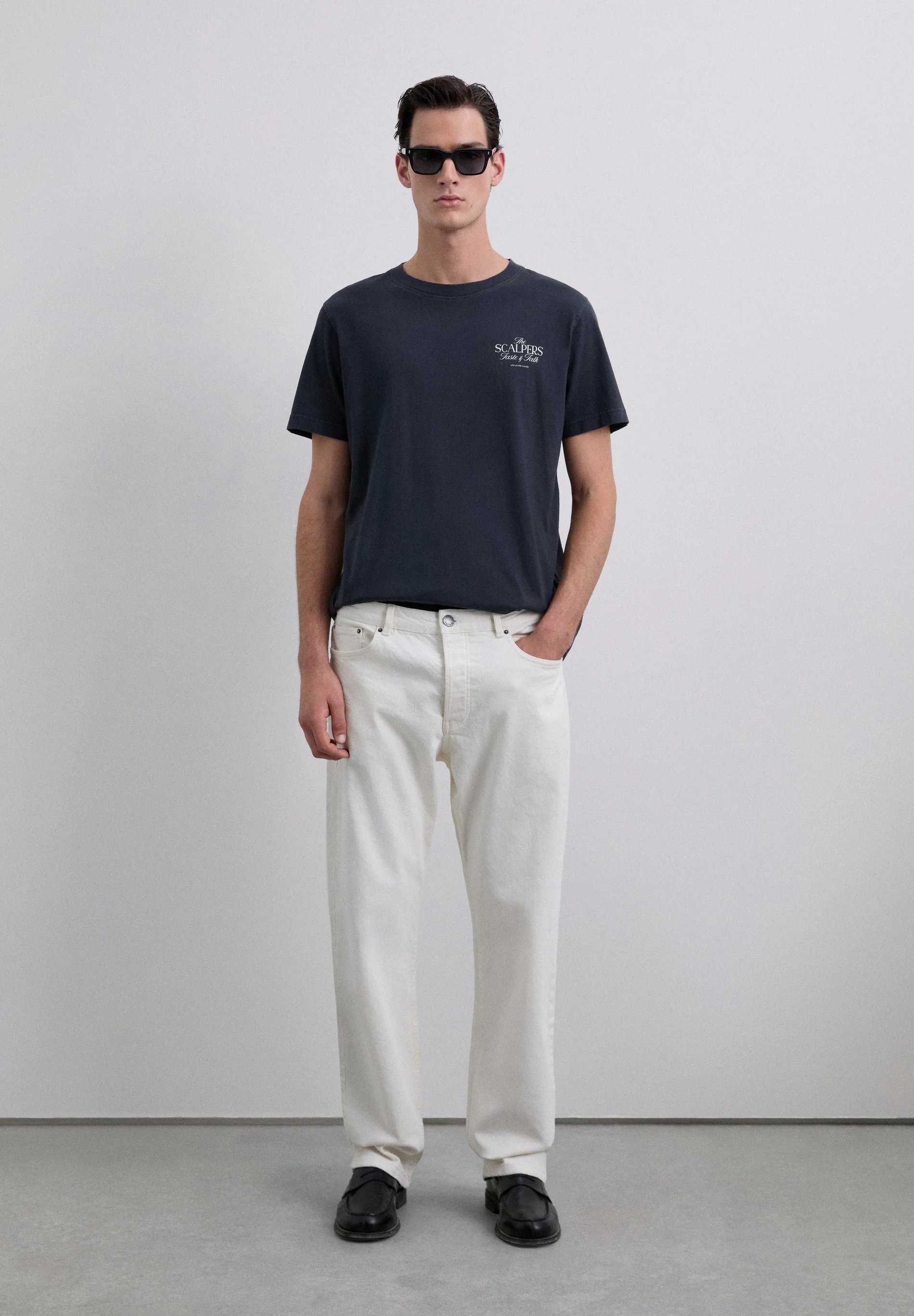 T-SHIRT WITH LOGO PRINT - Image 4