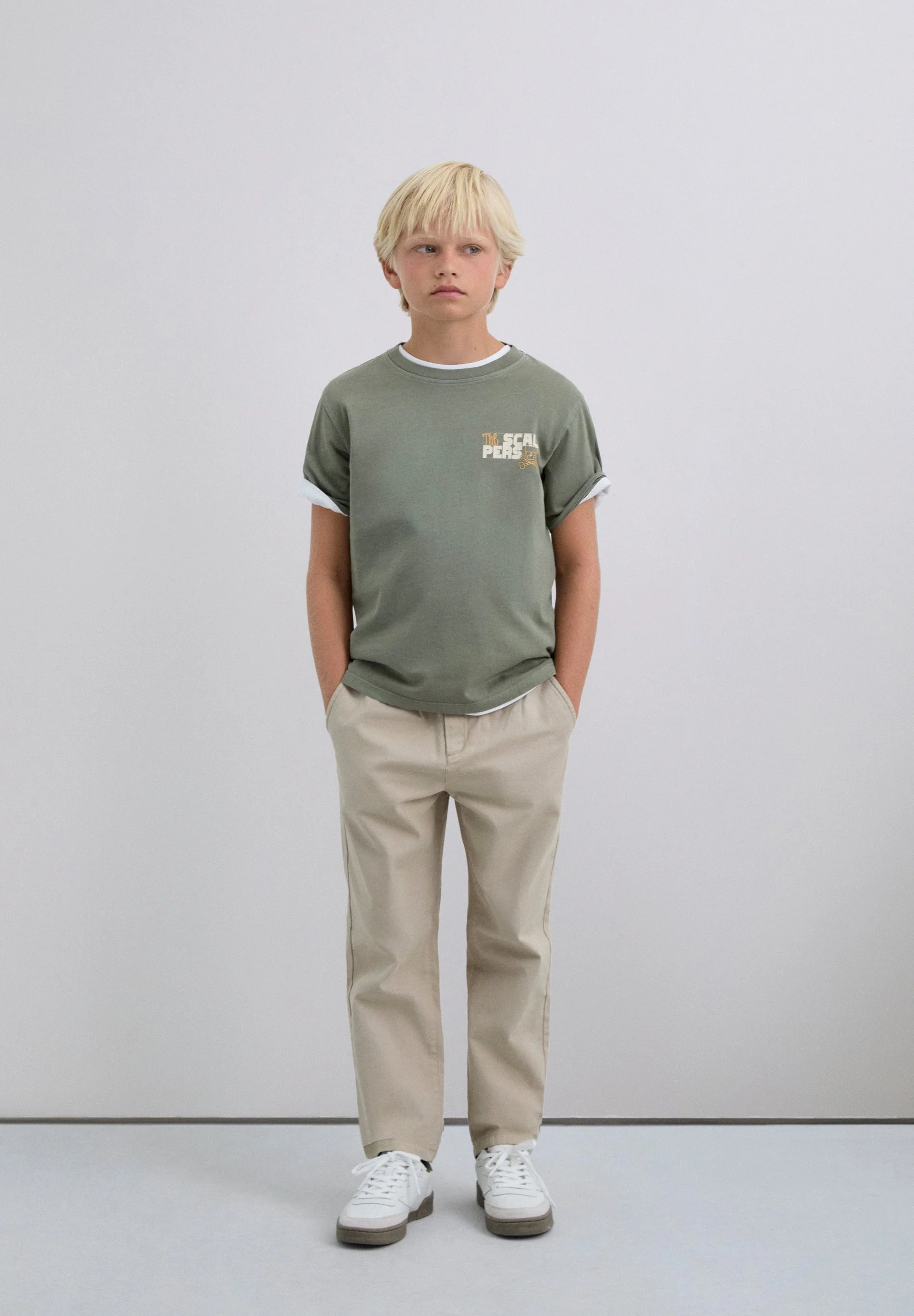 T-SHIRT WITH LOGO PRINT - Image 4