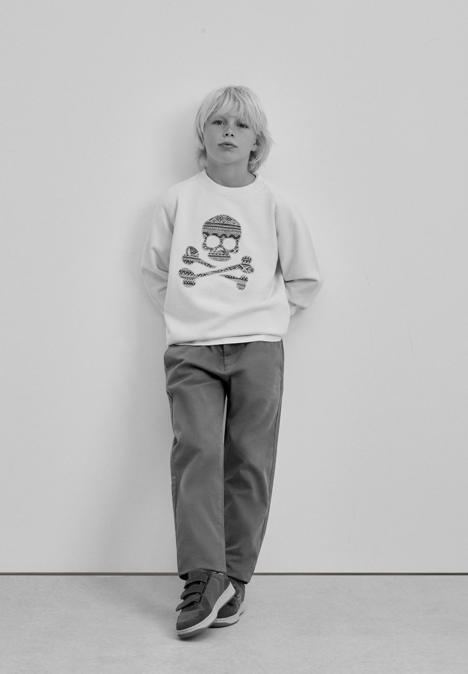 SKULL PRINT HOODIE - Image 3