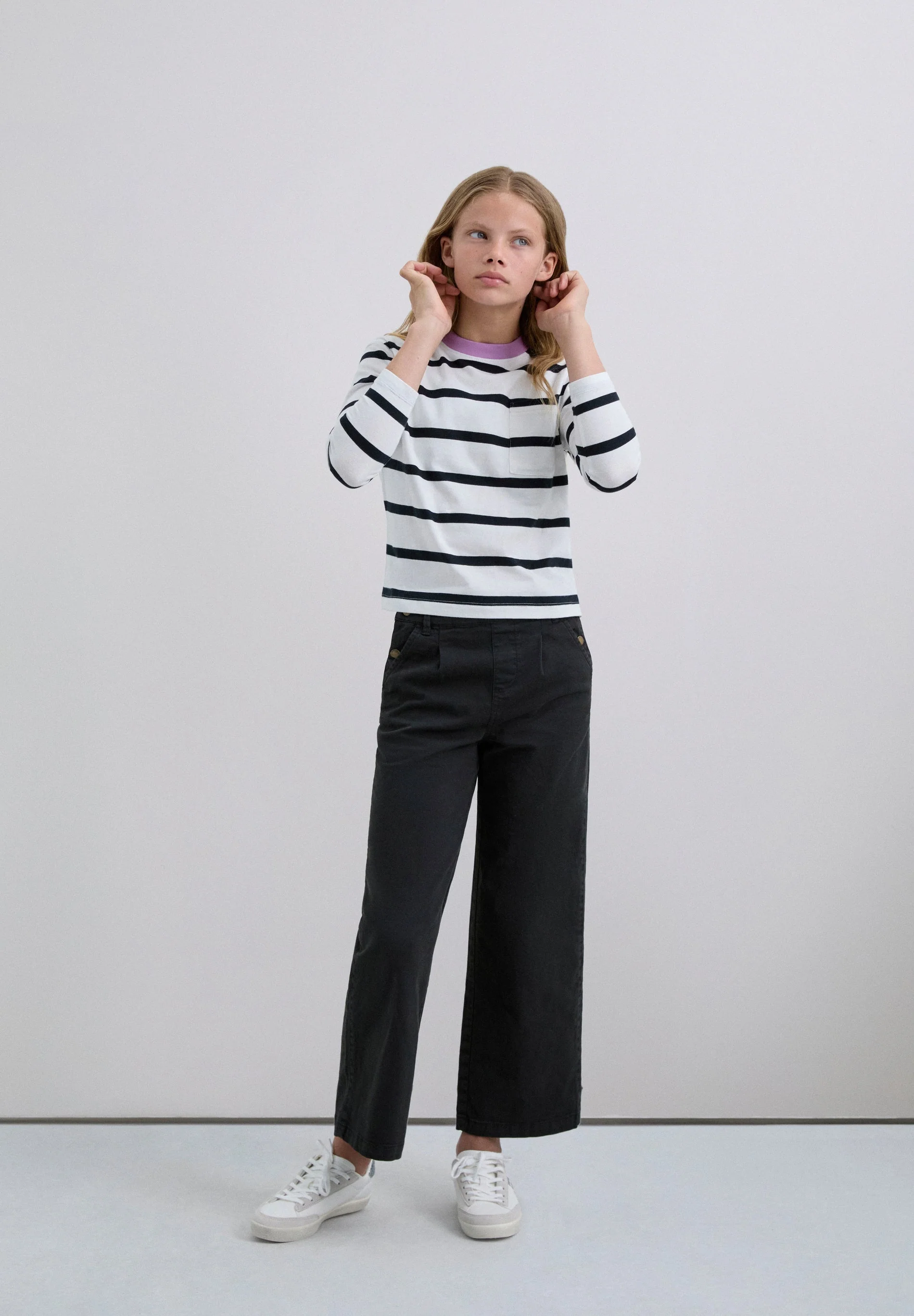 CONTRAST STRIPED T-SHIRT - Image 3