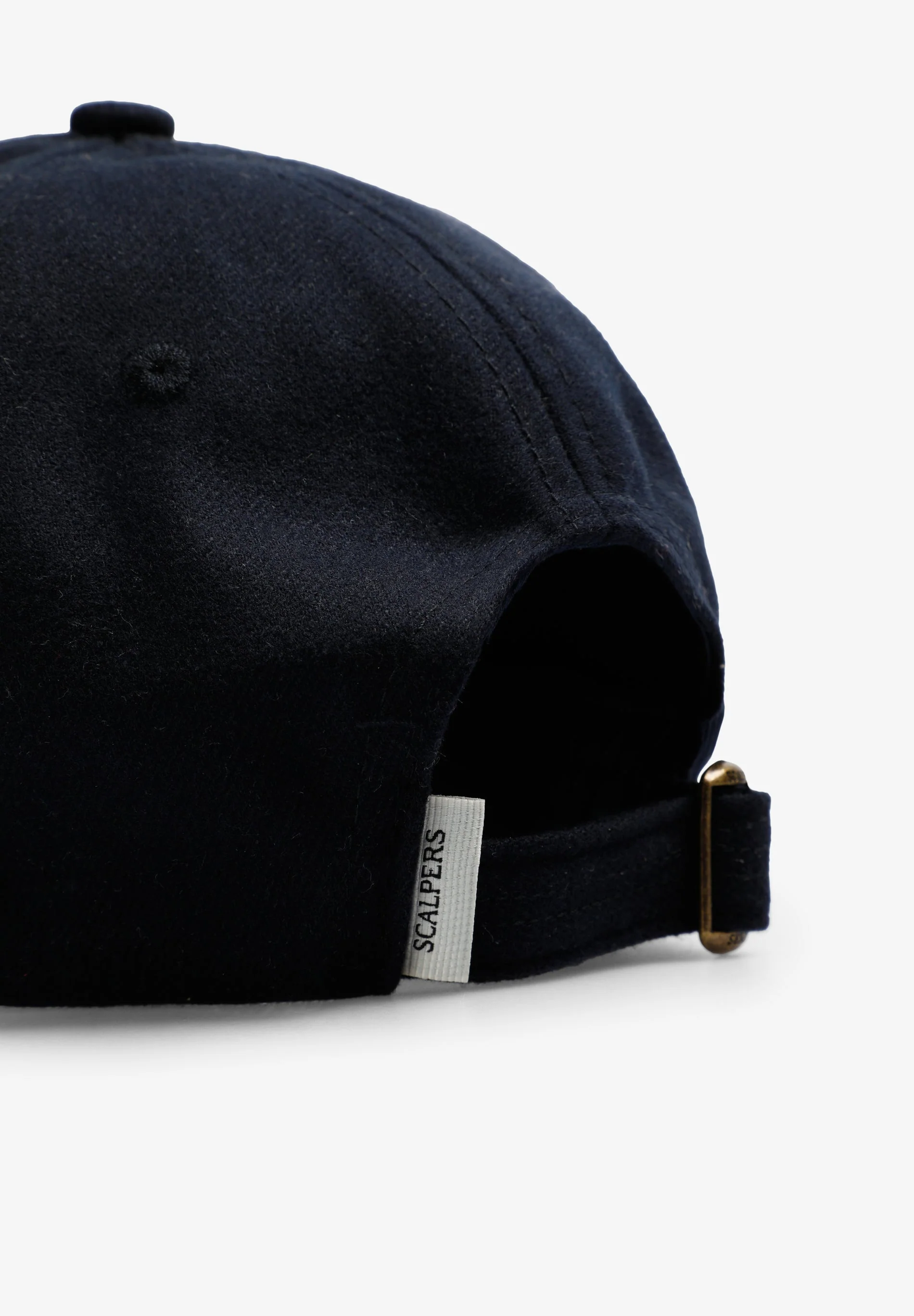 WOOL CAP WITH CONTRAST EMBROIDERY - Image 4