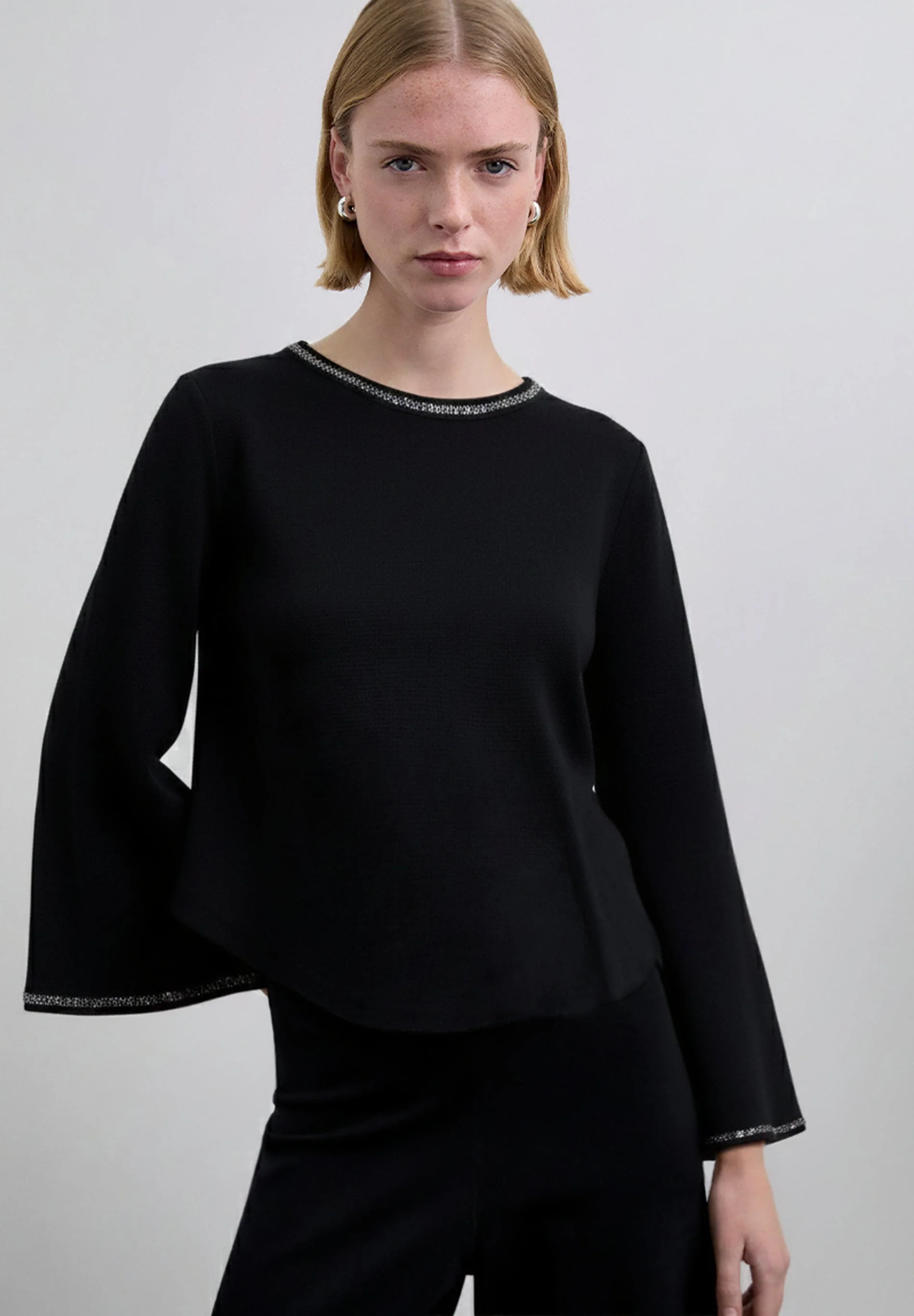SWEATER WITH SEQUINNED DETAIL - Image 2