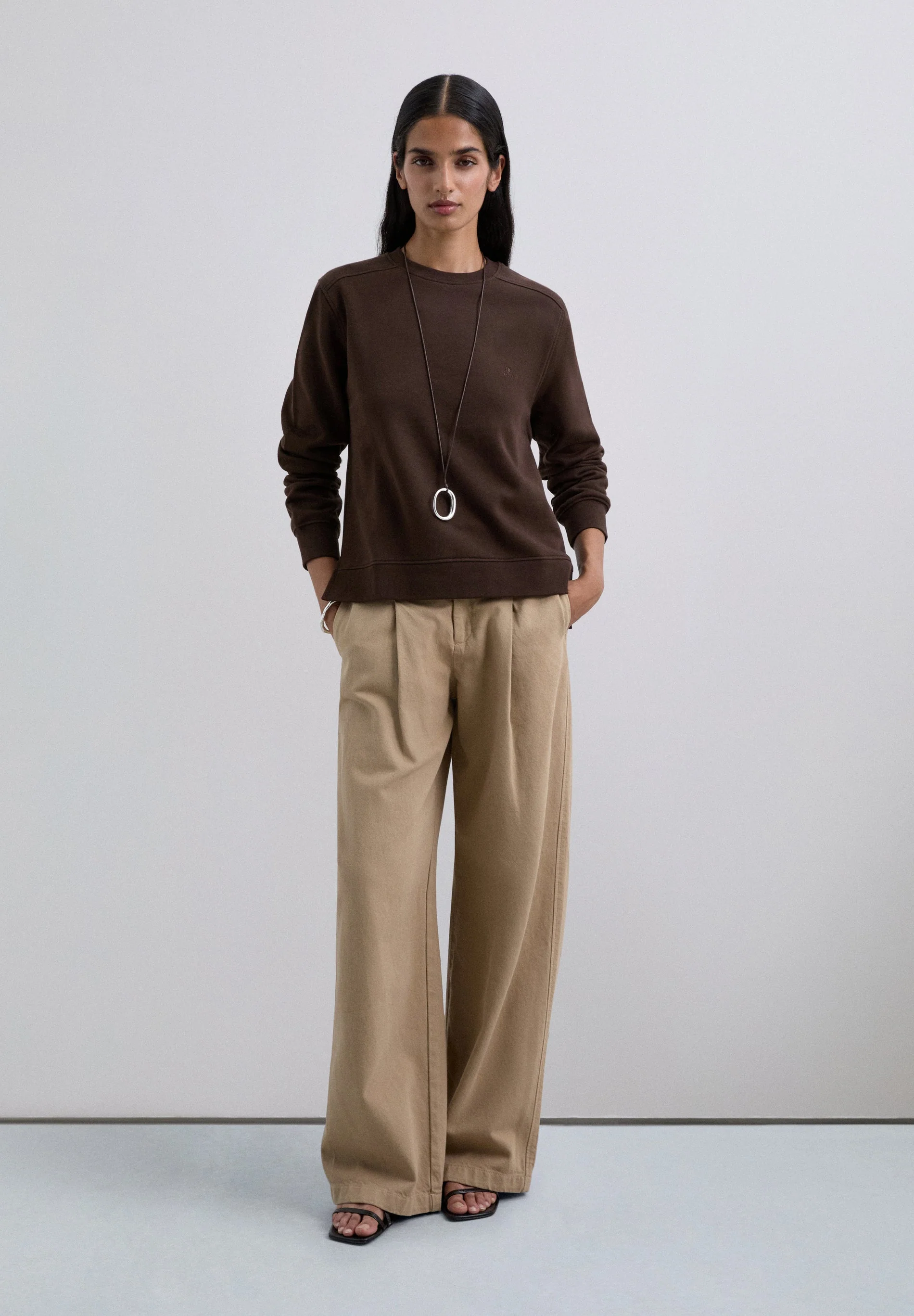 BASIC SKULL SWEATSHIRT - Image 5