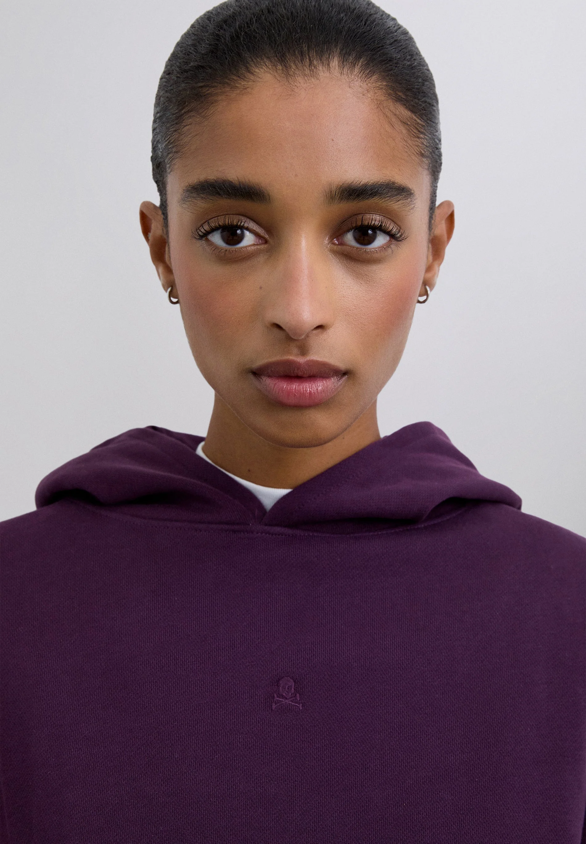 BASIC HOODIE WITH SKULL - Image 3