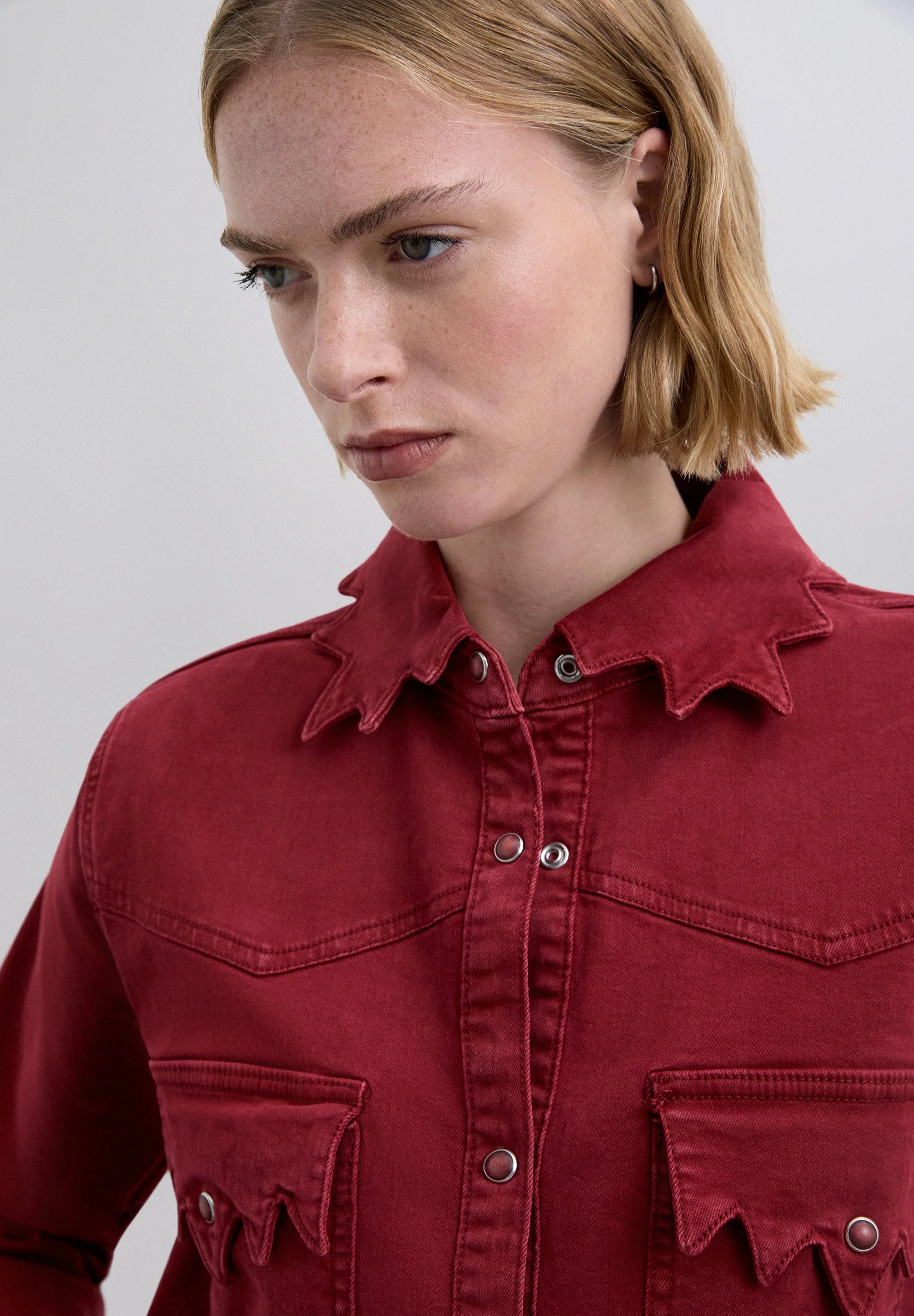 DENIM SHIRT WITH WAVED SEAMS - Image 3