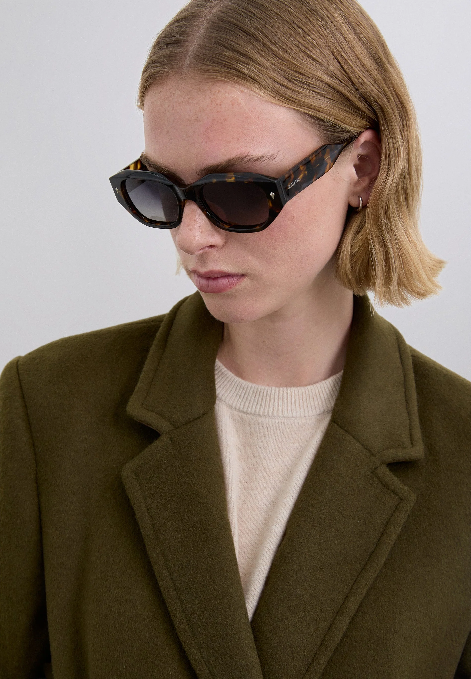 COAT WITH CONTAST BELT - Image 3