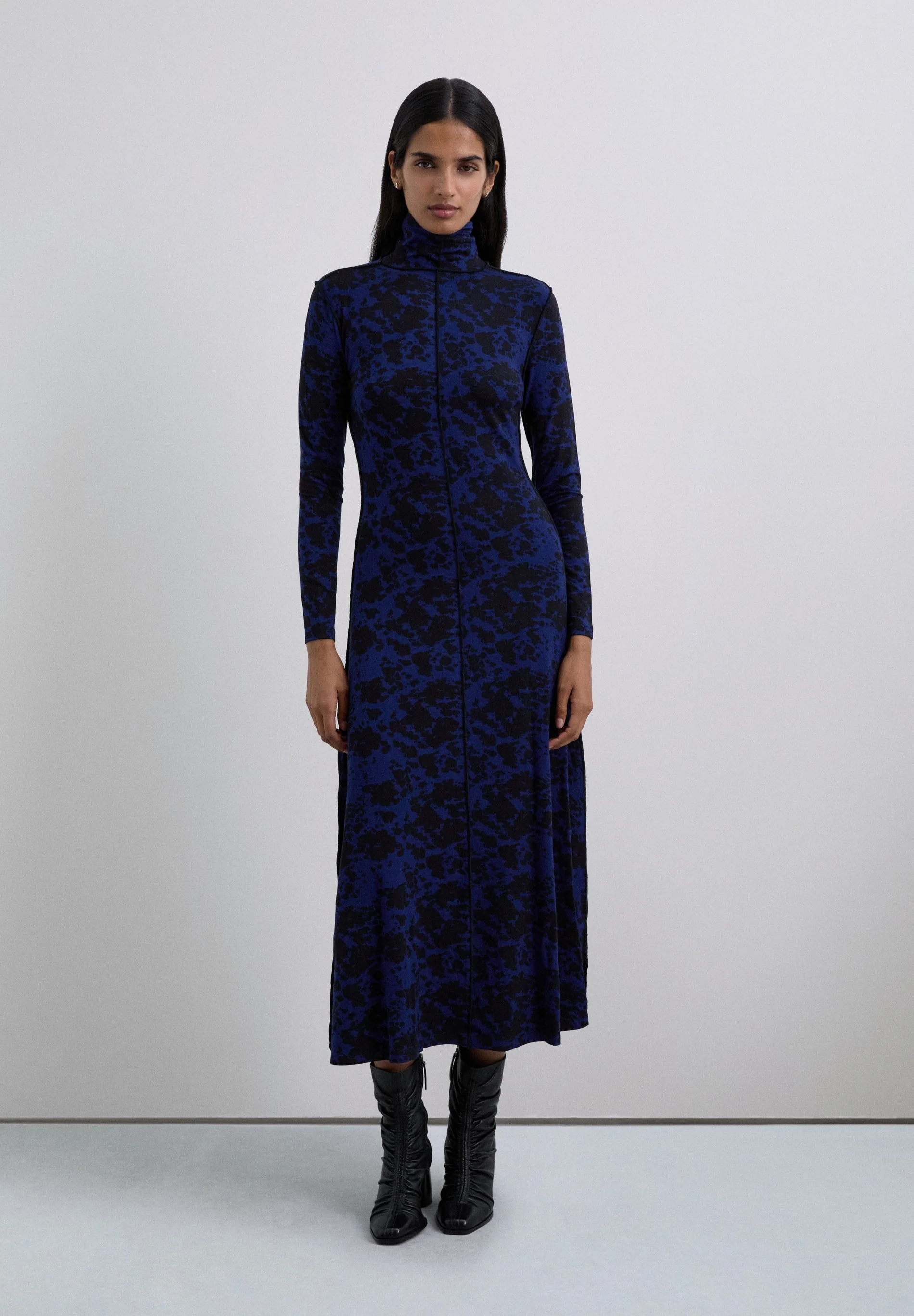 ANIMAL PRINT MIDI DRESS - Image 2