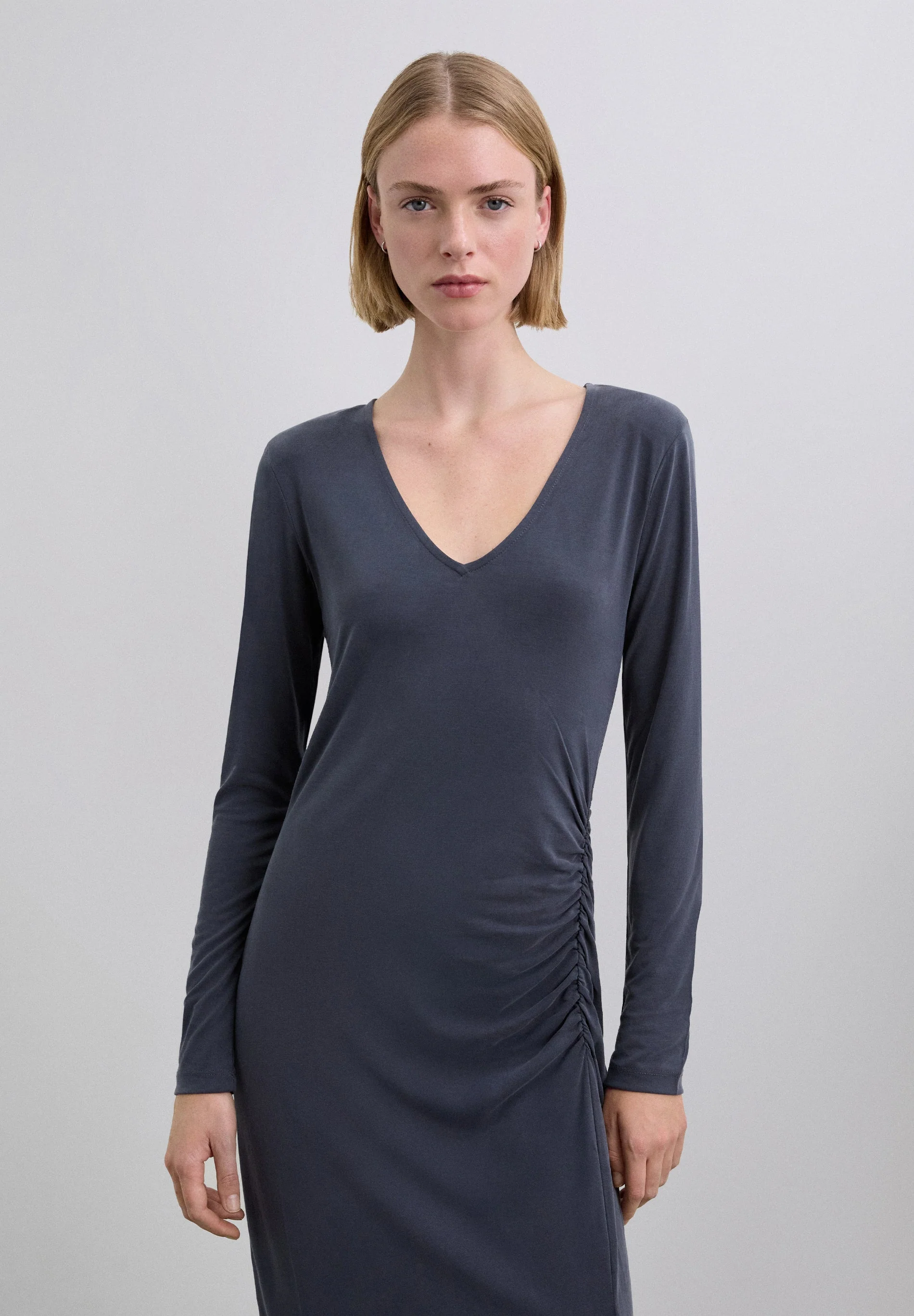 LONG DRESS WITH GATHERED SLIT - Image 2