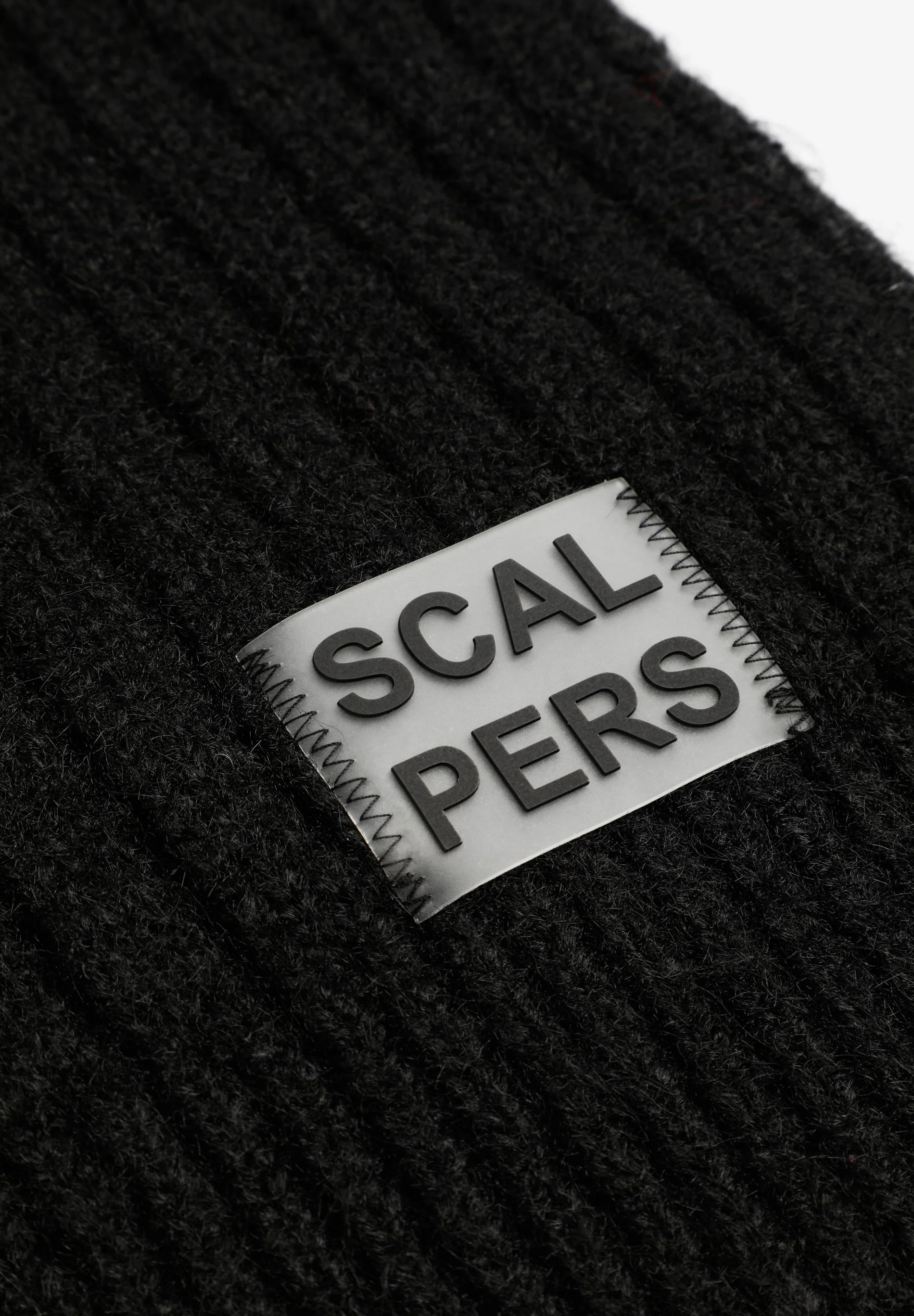 BASIC RIBBED SCARF - Image 3