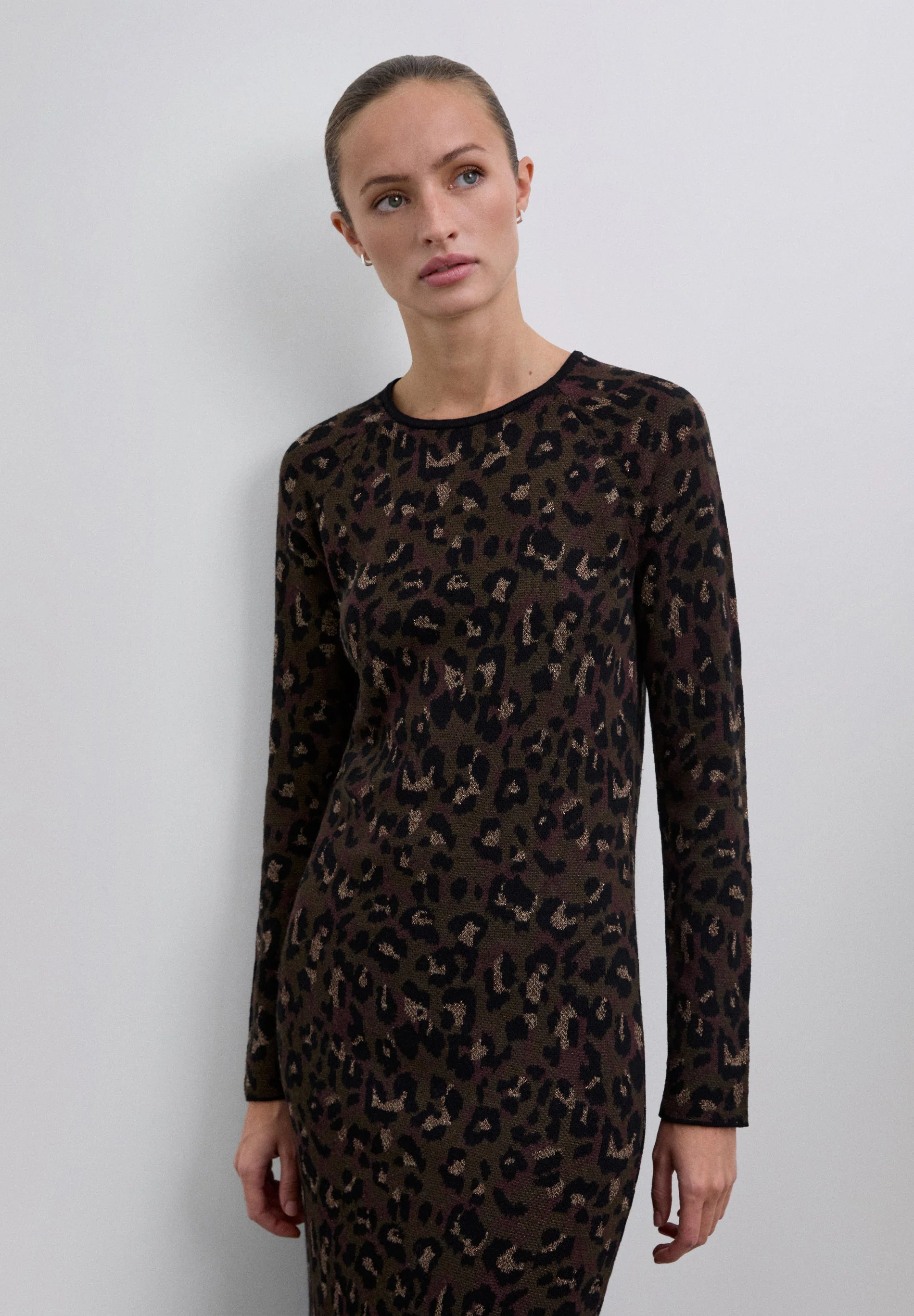 JACQUARD KNIT MIDI DRESS - Image 2