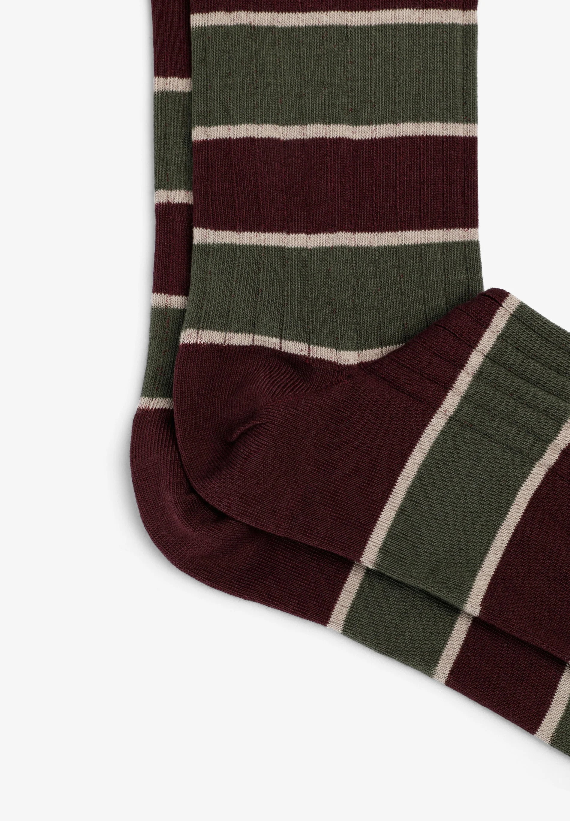 CONTRAST STRIPED SOCKS - Image 3