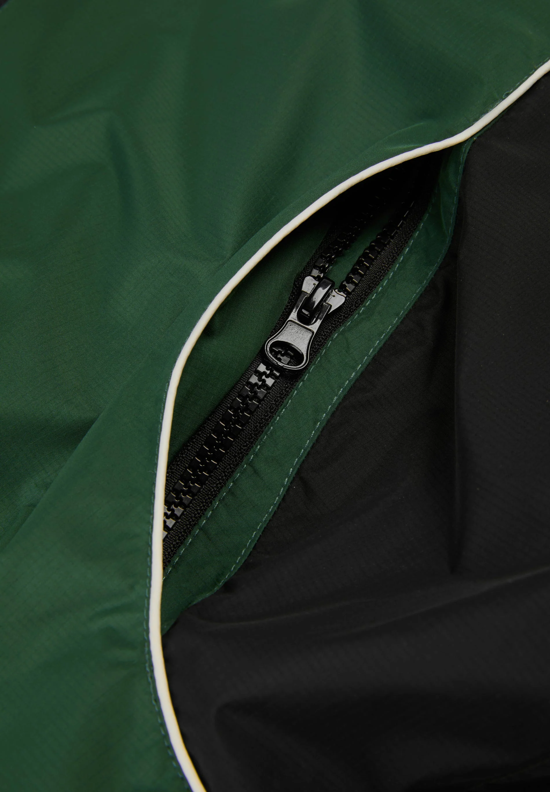 SCALPERS X SPORTING CP WINDBREAKER - Image 9
