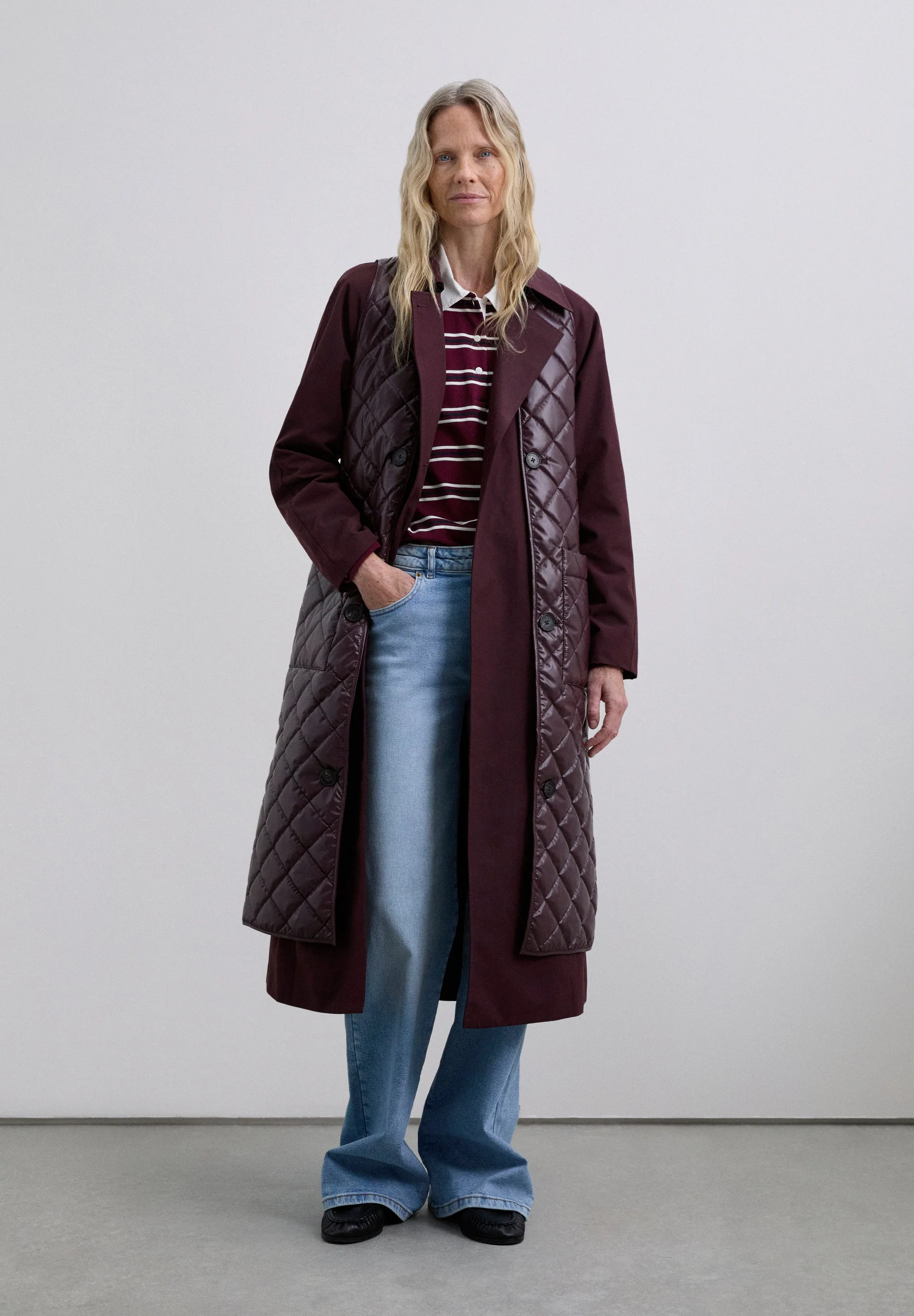 WATERPROOF TRENCH COAT - Image 9