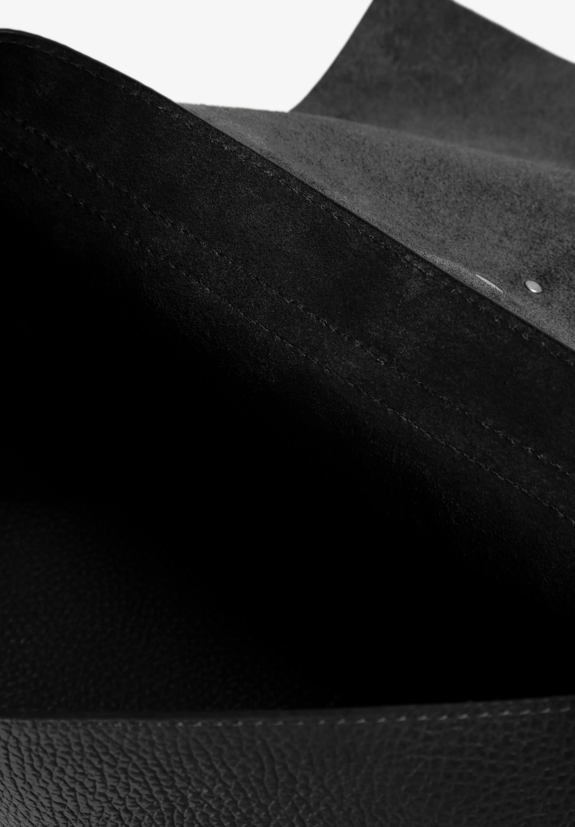 LEATHER BAG WITH STUD DETAIL - Image 10