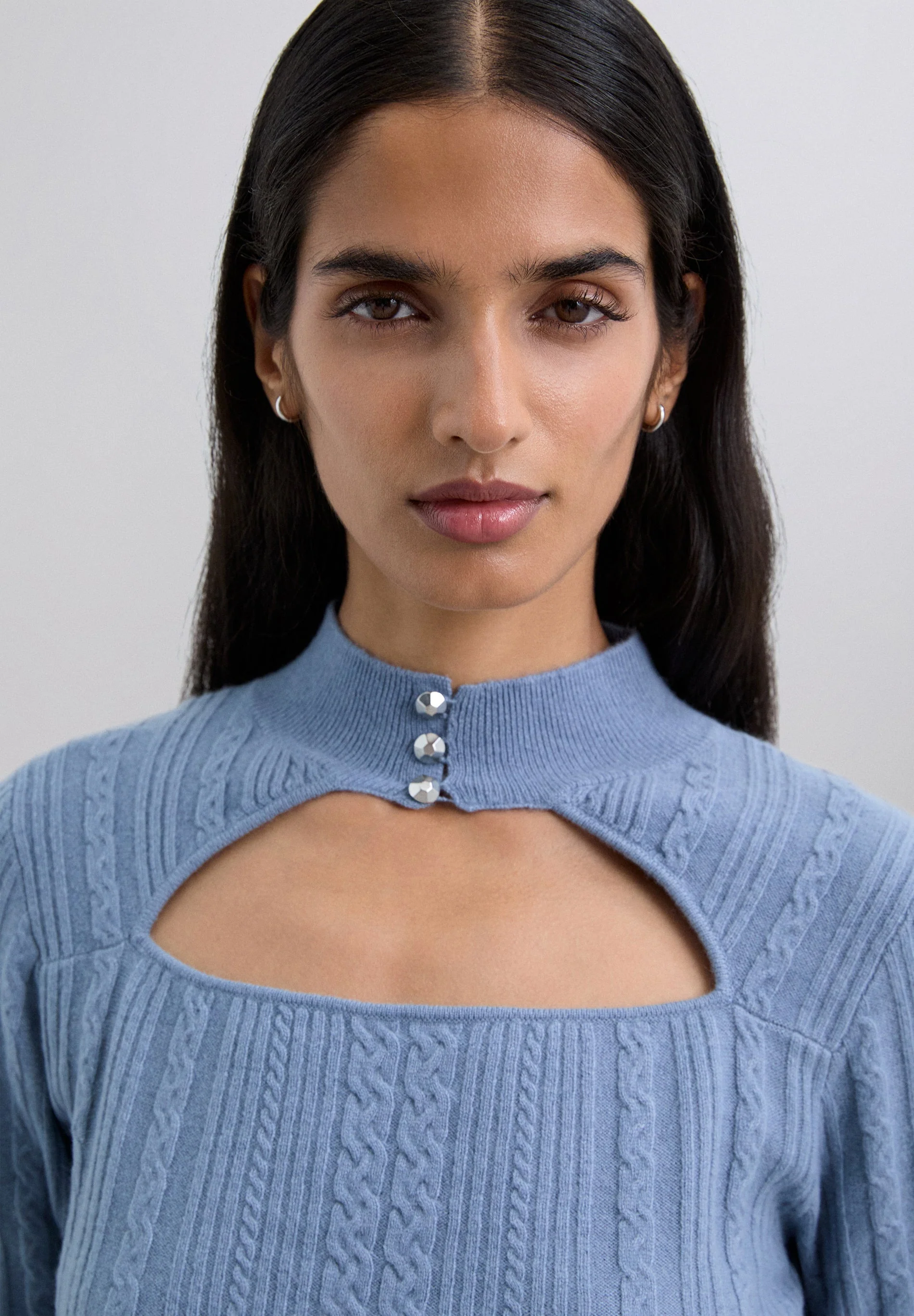 CABLE KNIT SWEATER WITH CUT-OUT - Image 2