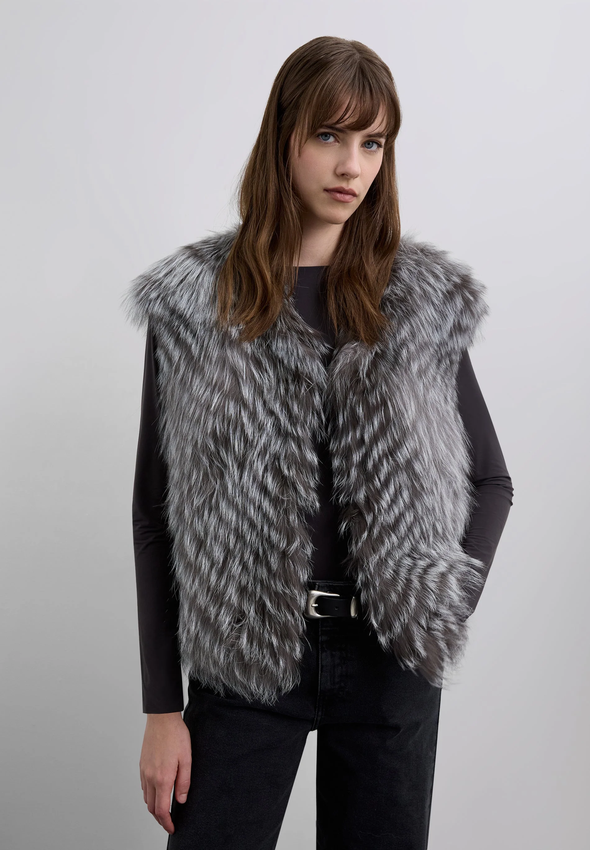 FUR GILET - Image 3