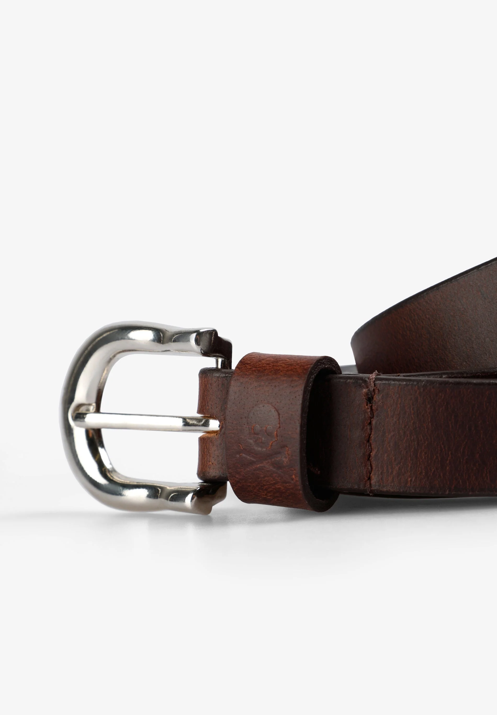 CLASSIC STUDDED LEATHER BELT - Image 3