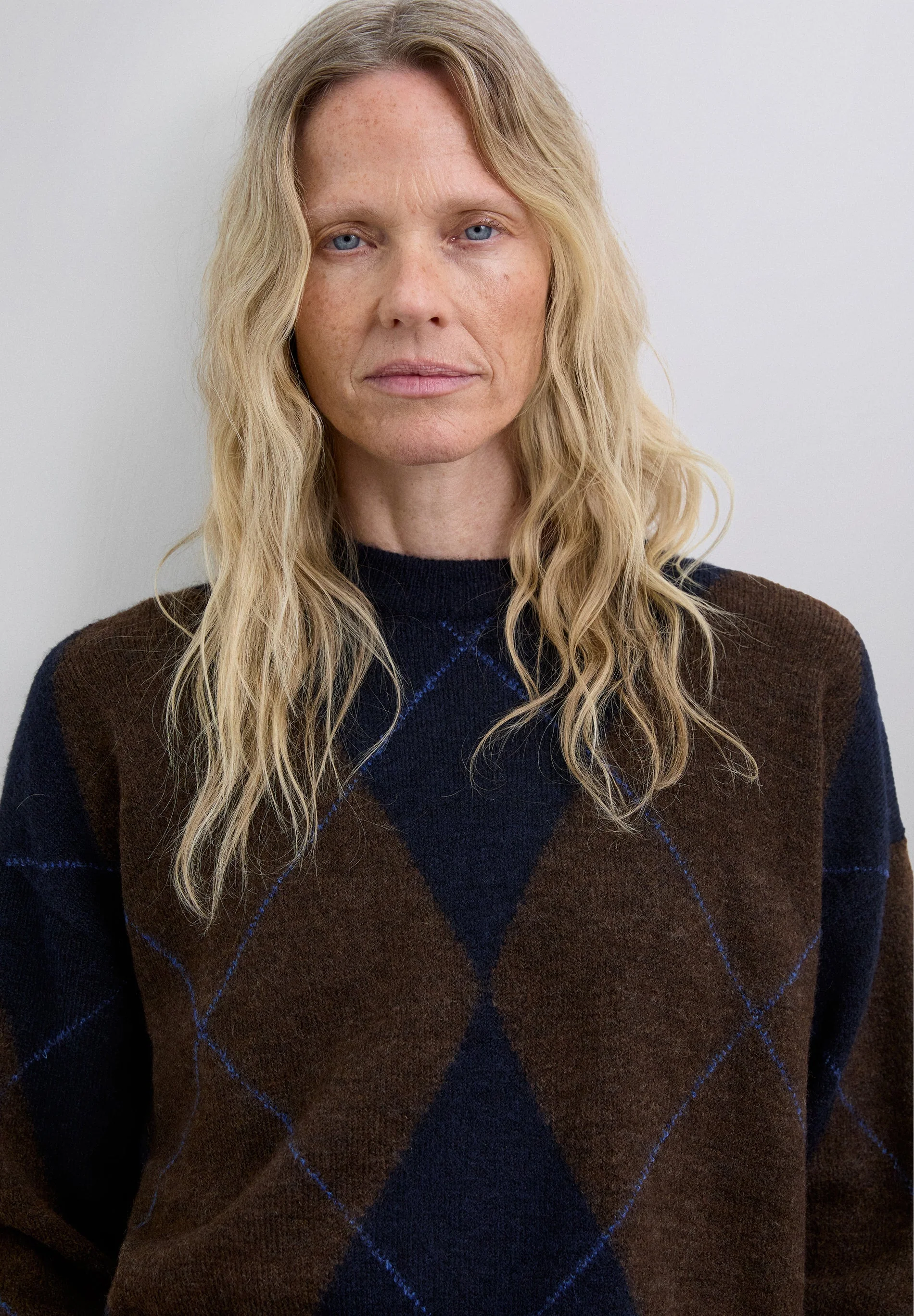 DIAMOND PATTERN SWEATER - Image 4