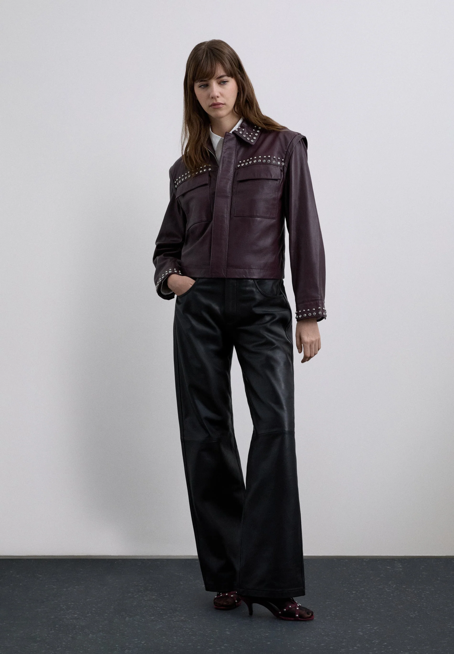 BURGUNDY LEATHER STUDDED JACKET - Image 3
