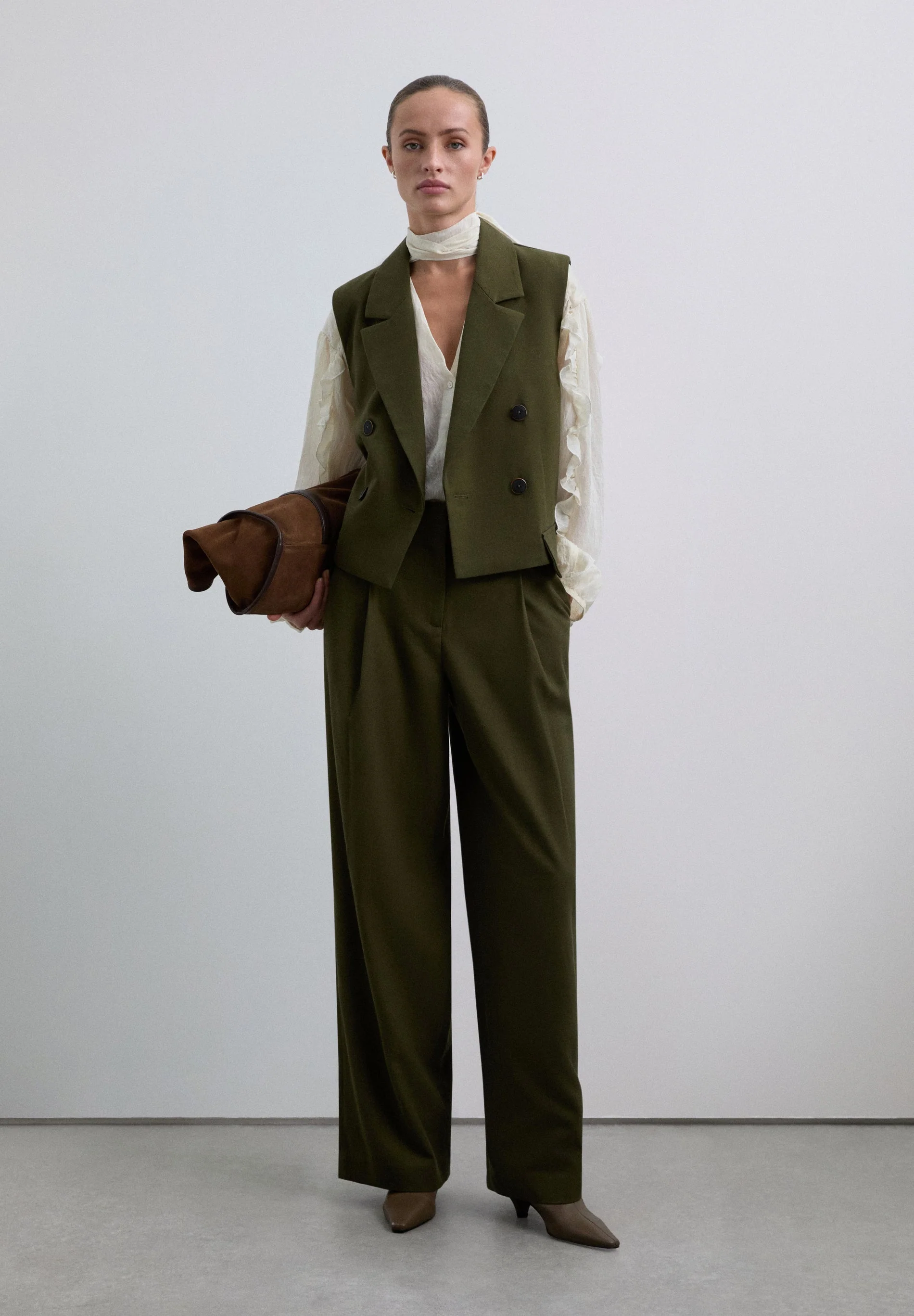 CROPPED DETACHABLE BLAZER - Image 9