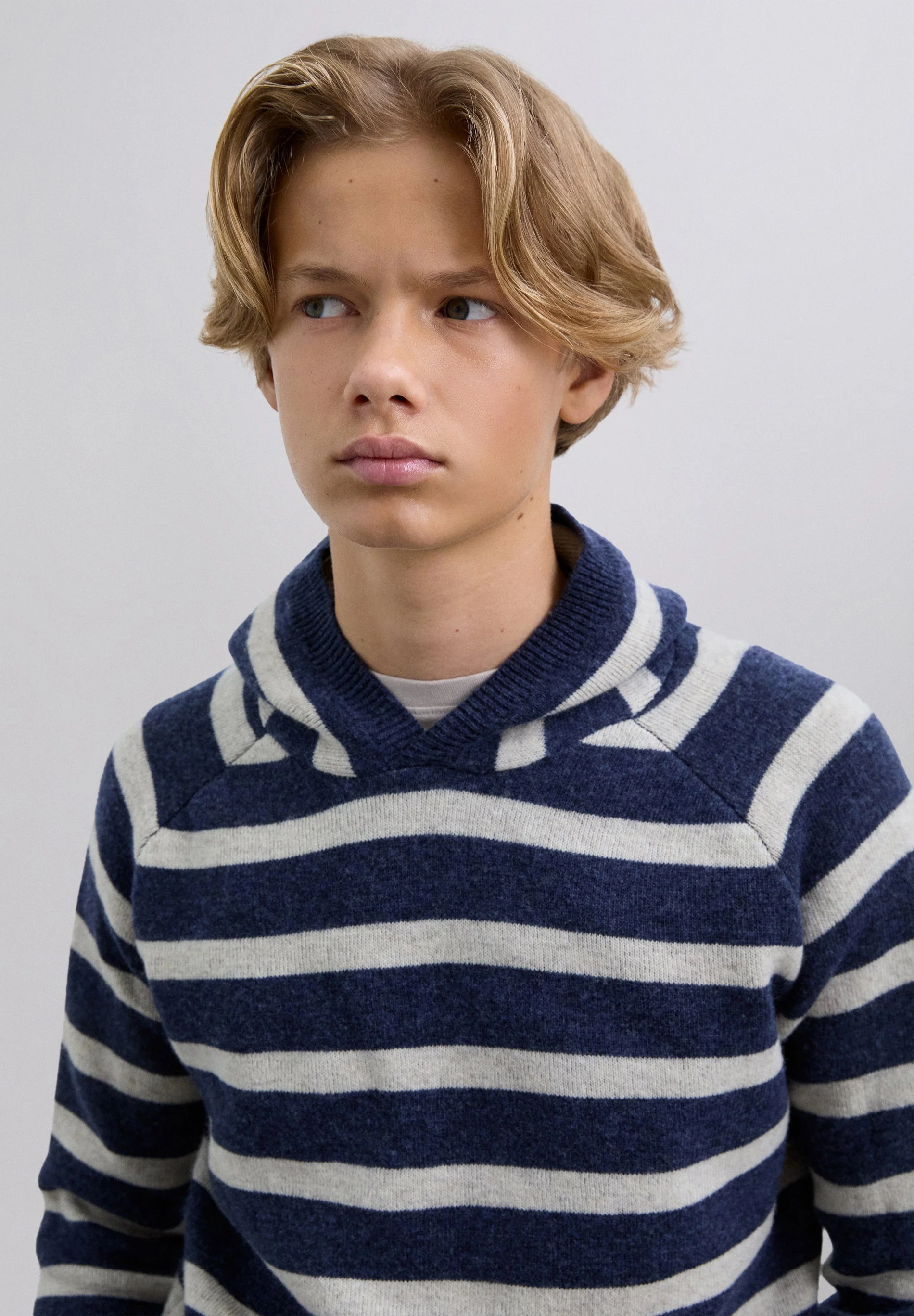 STRIPED KNIT SWEATER WITH SKULL - Image 5