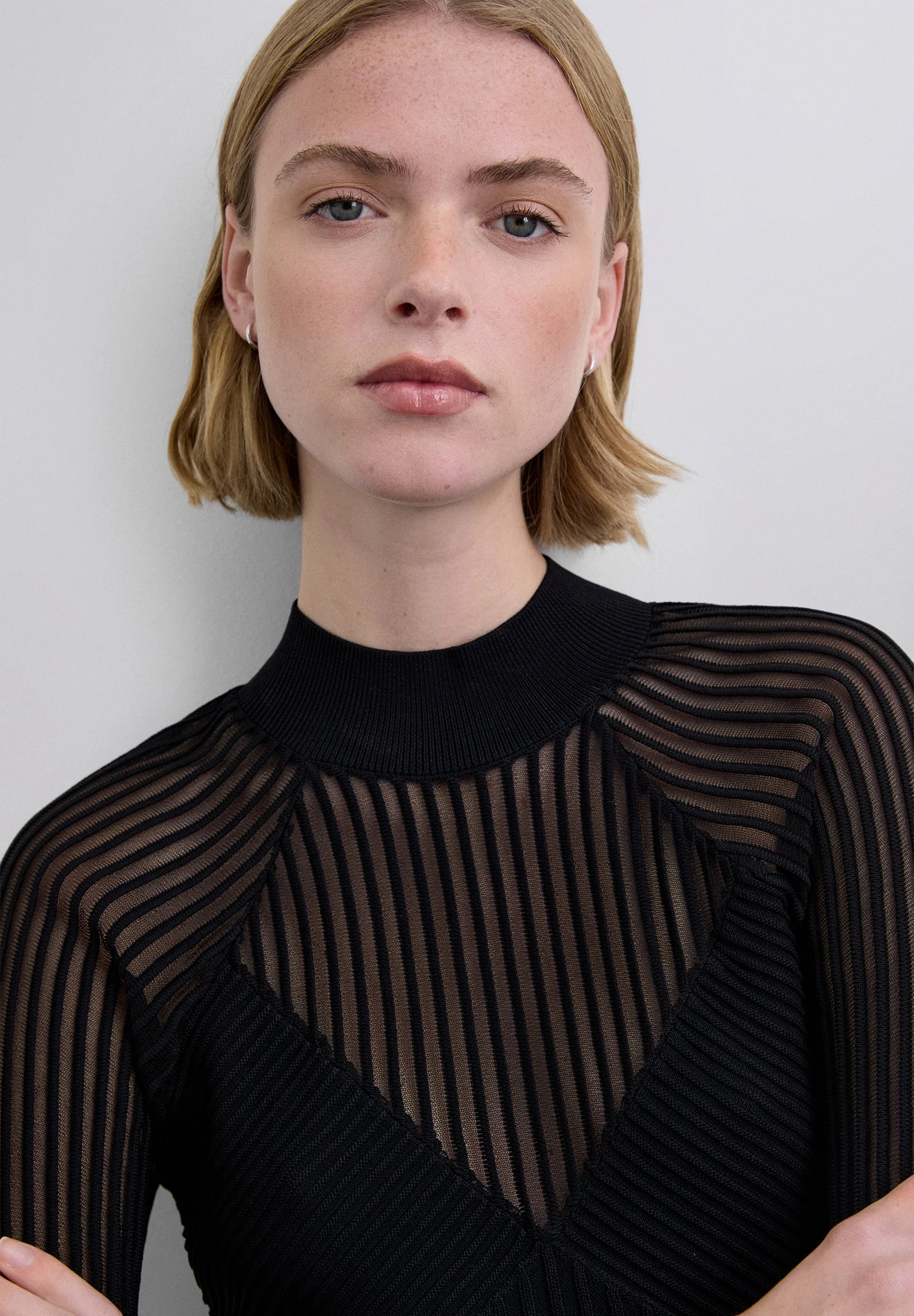 STRIPED TOP WITH TRANSPARENCIES - Image 3