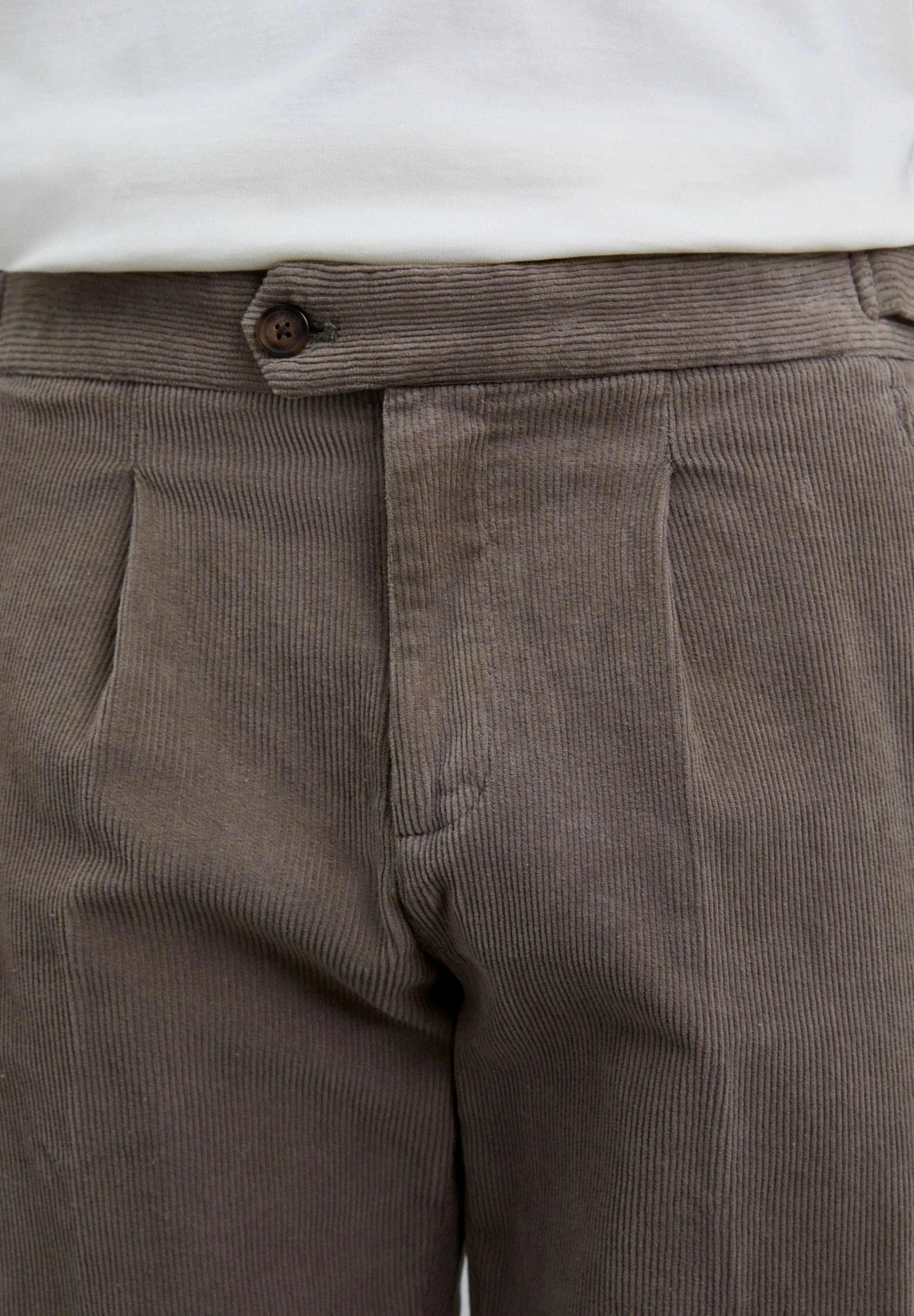 SLIM FIT CORDUROY TROUSERS WITH DARTS - Image 4